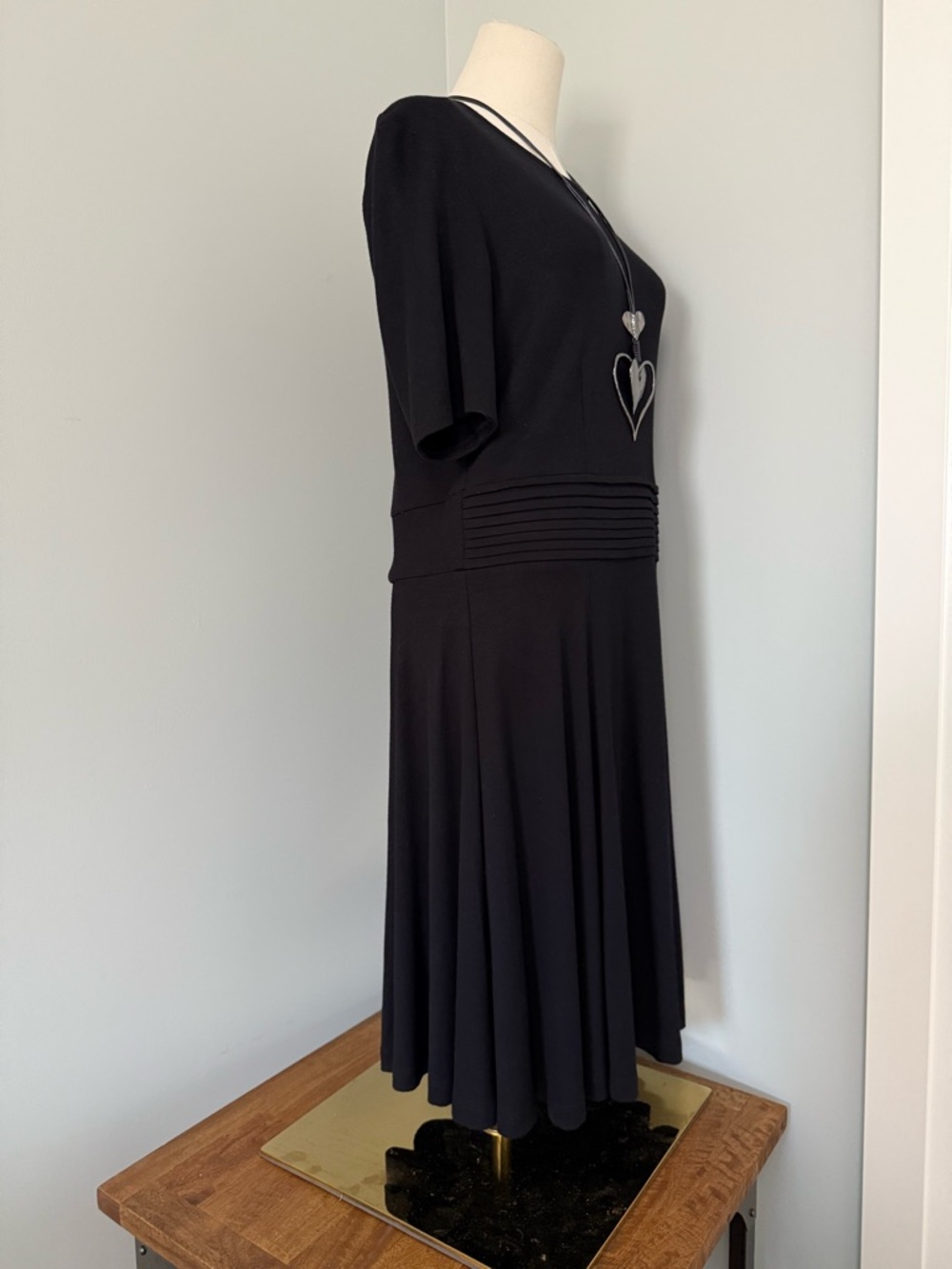 Vince Camuto Black Midi Fit-and-Flare Dress - Picture 8 of 14